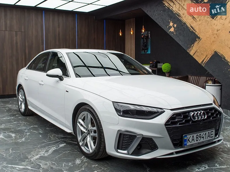 Audi A4 2022