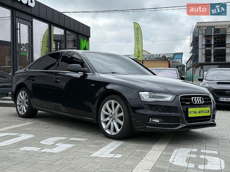 Седан Audi A4 2014 в Львові