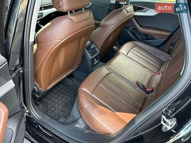 Седан Audi A4 2016 в Києві