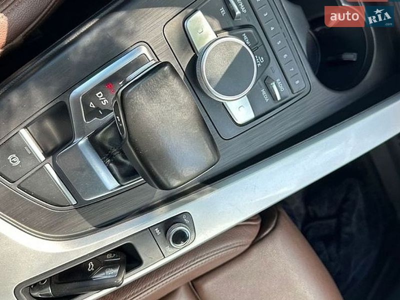 Седан Audi A4 2016 в Києві