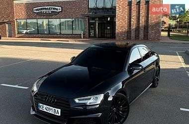 Седан Audi A4 2016 в Киеве