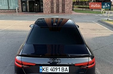 Седан Audi A4 2016 в Киеве