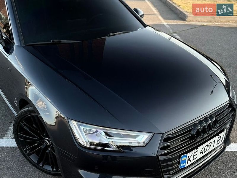 Седан Audi A4 2016 в Киеве