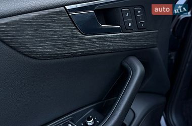 Седан Audi A4 2016 в Киеве