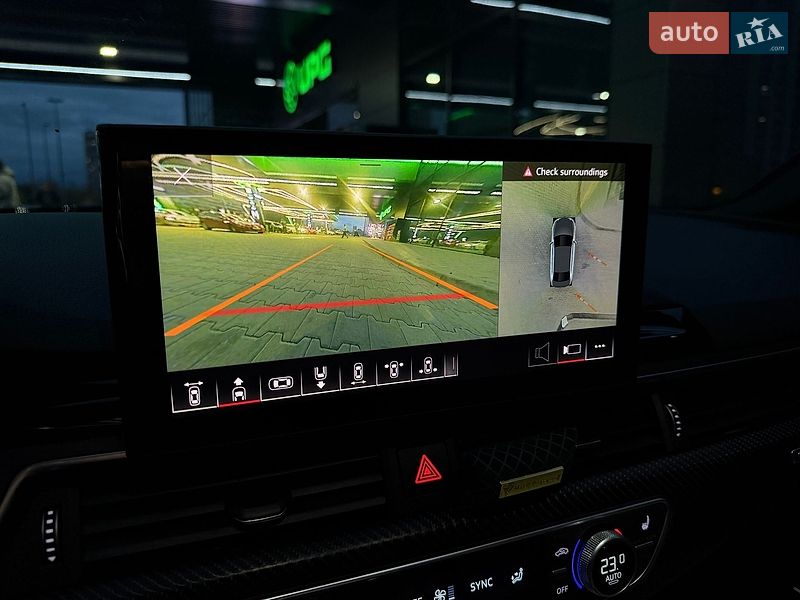 Седан Audi A4 2021 в Києві