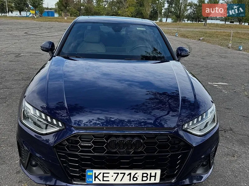 Audi A4 2021
