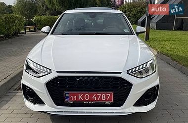 Седан Audi A4 2020 в Києві
