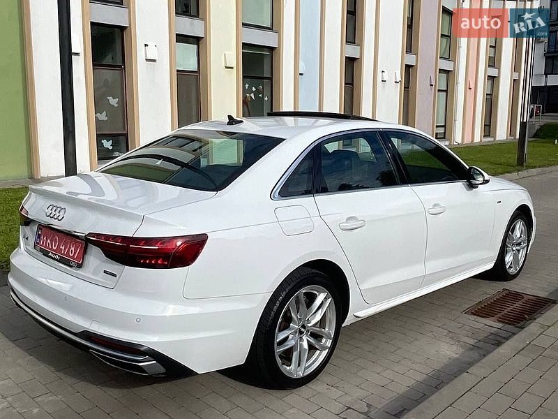 Audi A4, фото з оголошення