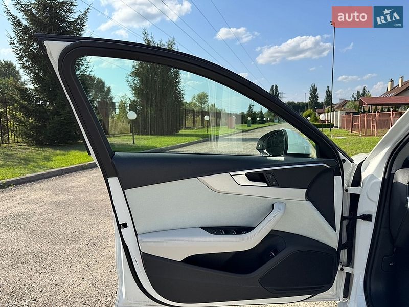 Седан Audi A4 2020 в Києві фото 25 Седан Audi A4 2020 в Києві