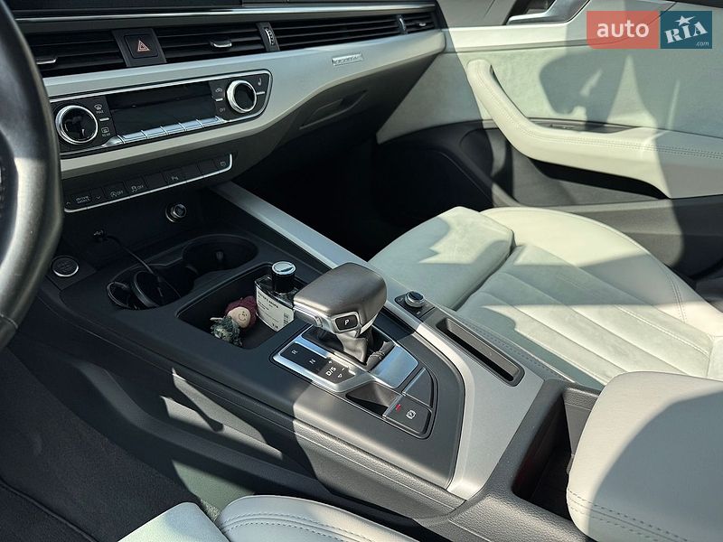 Седан Audi A4 2020 в Києві фото 37 Седан Audi A4 2020 в Києві