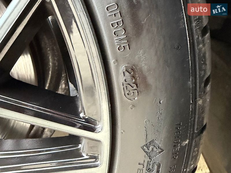 Седан Audi A4 2020 в Львові