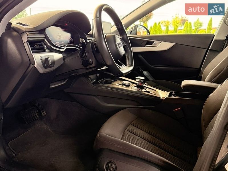 Універсал Audi A4 2018 в Києві