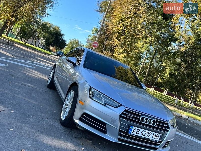 Седан Audi A4 2016 в Виннице