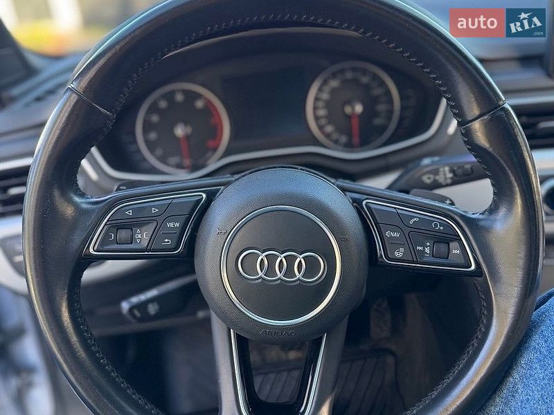 Седан Audi A4 2016 в Виннице