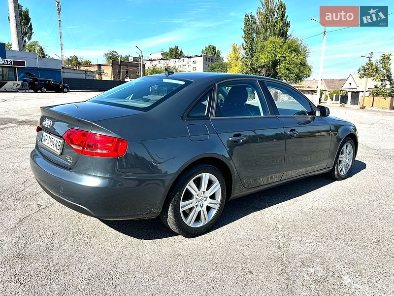 Седан Audi A4 2009 в Запорожье