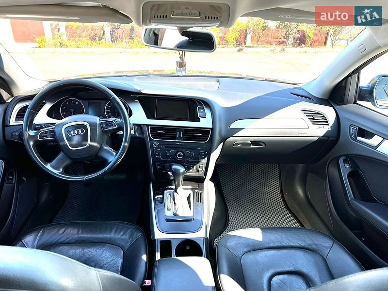 Седан Audi A4 2009 в Запорожье