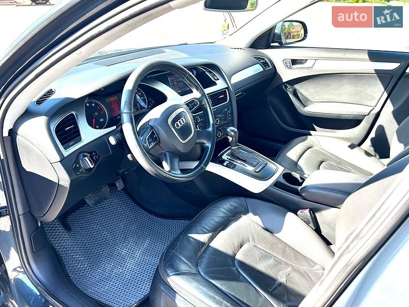 Седан Audi A4 2009 в Запорожье