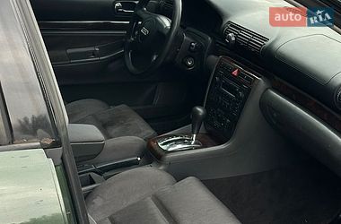 Універсал Audi A4 2000 в Дніпрі