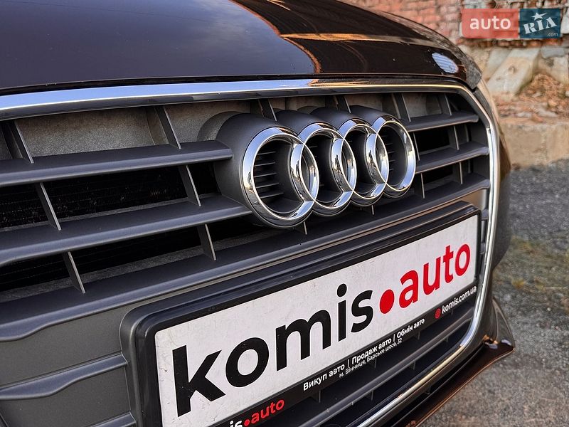 Седан Audi A4 2012 в Вінниці