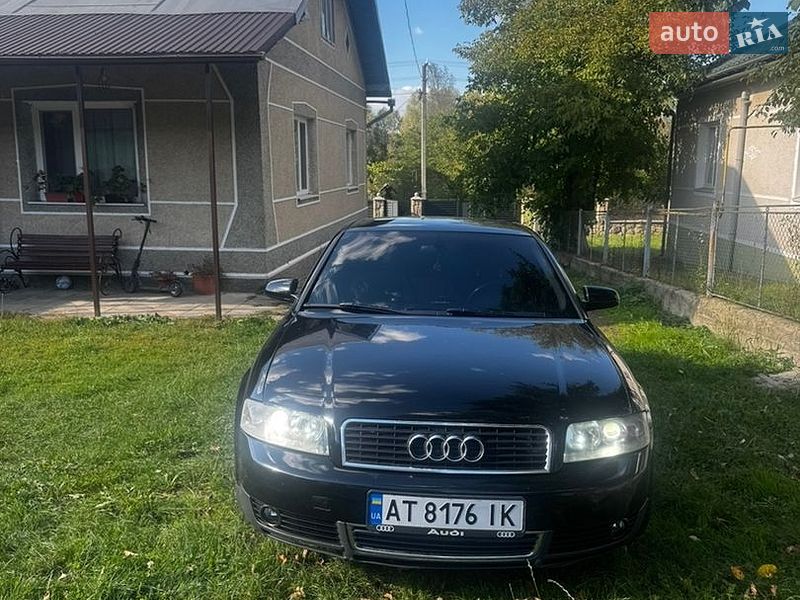 Седан Audi A4 2003 в Надвірній