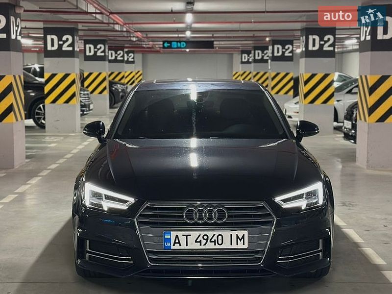 Седан Audi A4 2016 в Ивано-Франковске