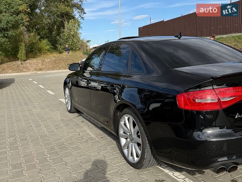 Седан Audi A4 2013 в Тернополі