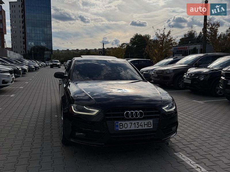 Седан Audi A4 2013 в Тернополі
