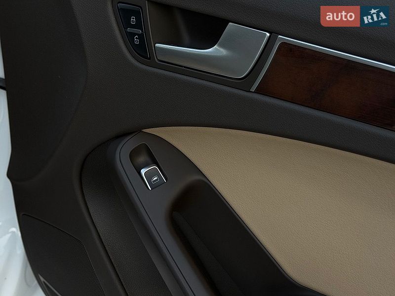 Седан Audi A4 2013 в Києві фото 42 Седан Audi A4 2013 в Києві