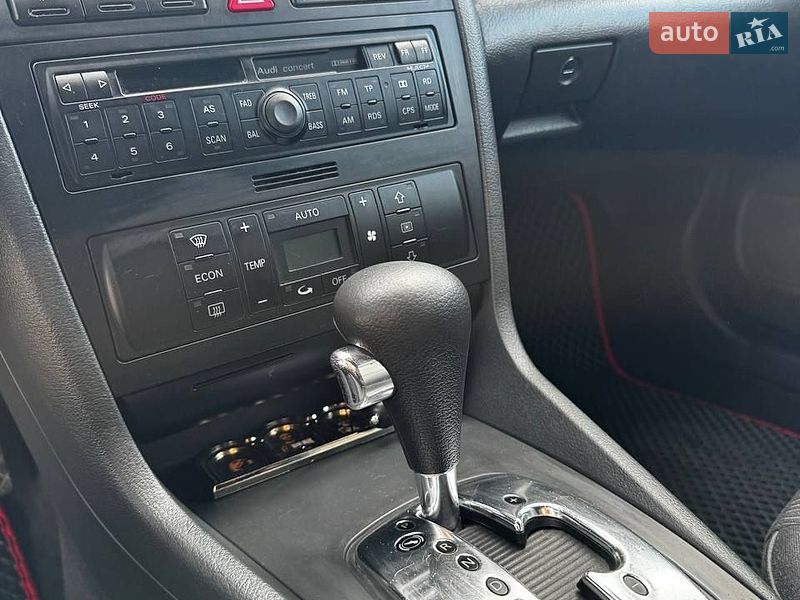 Универсал Audi A4 2000 в Хмельницком