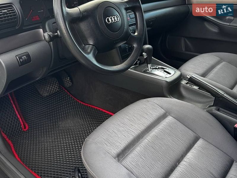 Универсал Audi A4 2000 в Хмельницком
