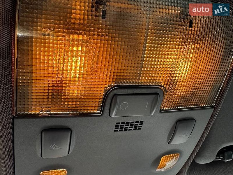 Универсал Audi A4 2000 в Хмельницком