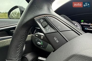 Седан Audi A4 2022 в Бориславі