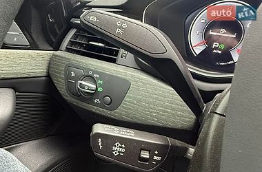 Седан Audi A4 2022 в Бориславі