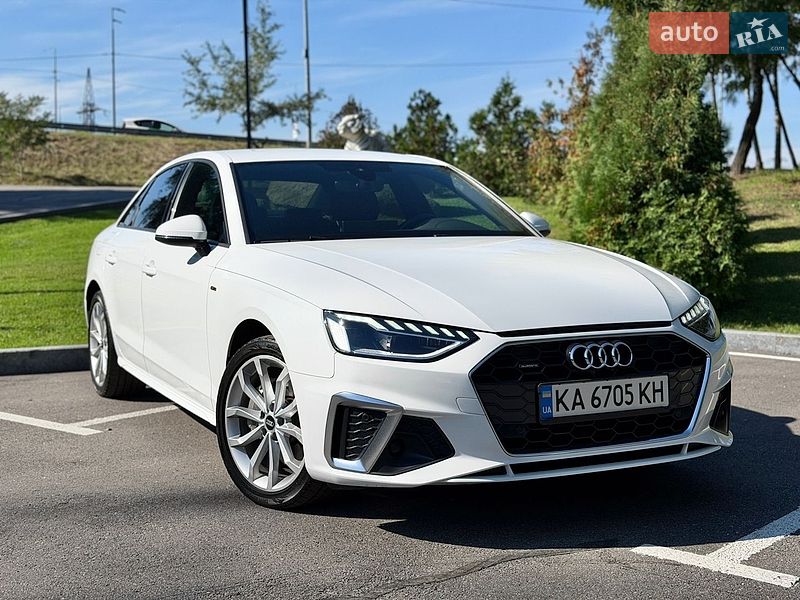 Седан Audi A4 2021 в Киеве