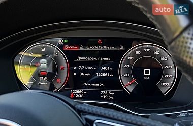 Седан Audi A4 2021 в Киеве