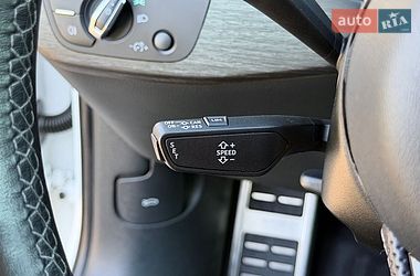 Седан Audi A4 2021 в Киеве