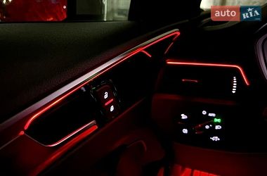 Седан Audi A4 2021 в Киеве
