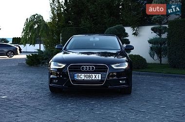 Седан Audi A4 2013 в Львове