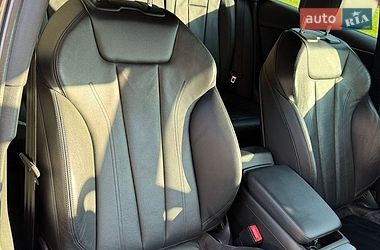 Седан Audi A4 2016 в Бучі