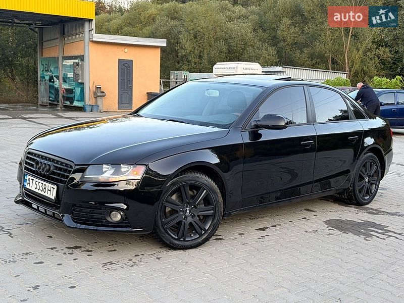 Седан Audi A4 2010 в Турці