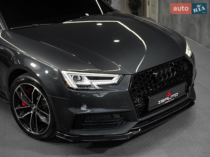 Седан Audi A4 2015 в Одессе