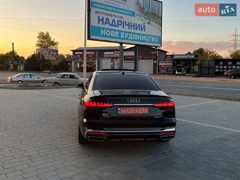 Седан Audi A4 2023 в Івано-Франківську