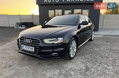 Седан Audi A4 2014 в Луцьку