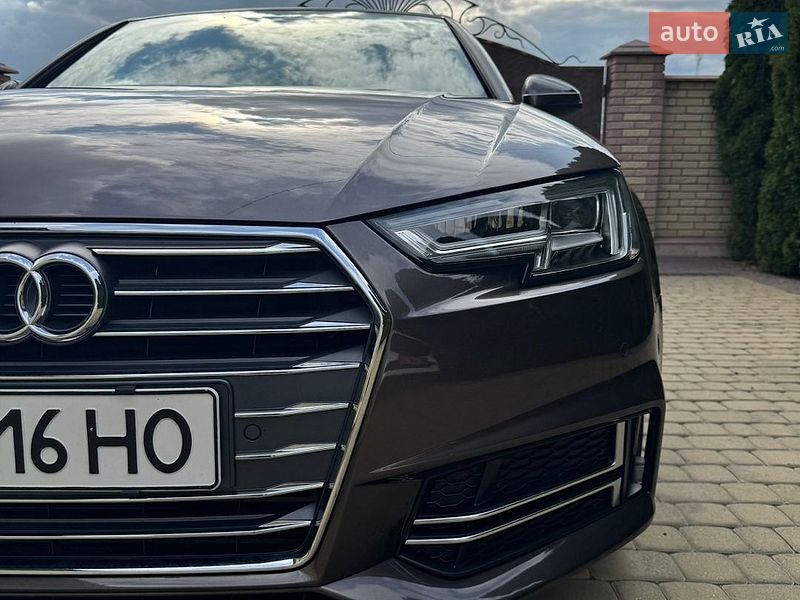 Седан Audi A4 2017 в Івано-Франківську