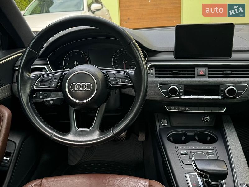 Седан Audi A4 2017 в Івано-Франківську