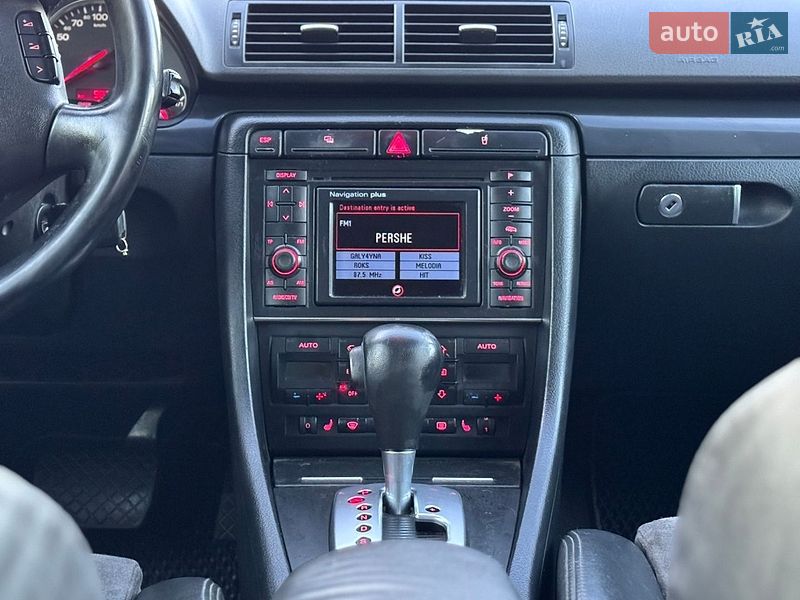 Універсал Audi A4 2004 в Львові