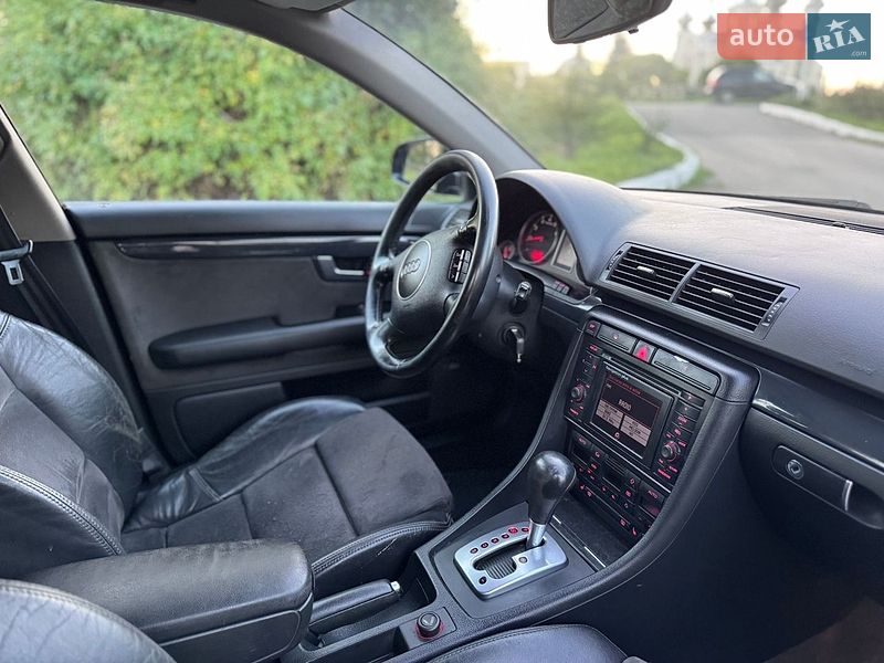 Універсал Audi A4 2004 в Львові