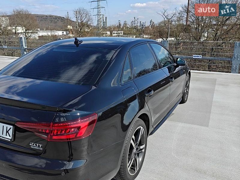 Седан Audi A4 2016 в Ровно