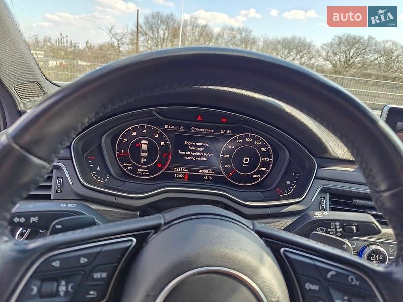 Седан Audi A4 2016 в Ровно