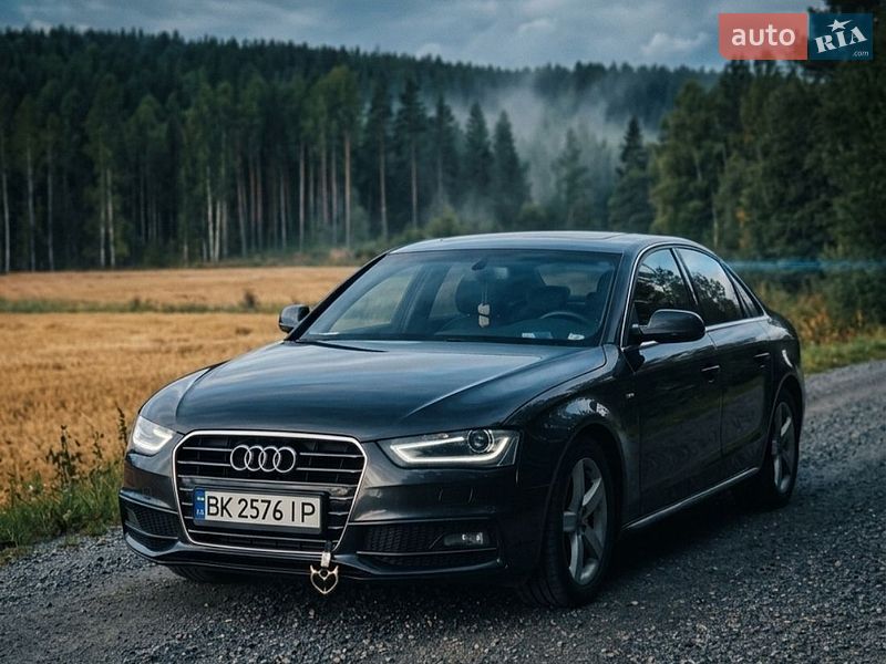 Седан Audi A4 2014 в Радивиліві фото Седан Audi A4 2014 в Радивиліві